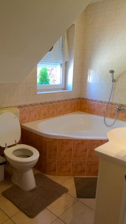 Aurora Premium Home Дьёр Экстерьер фото
